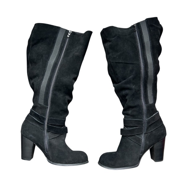 Torrid Suede Heeled Slouchy Wide Calf Boots like new possibly size 10 - Picture 3 of 10